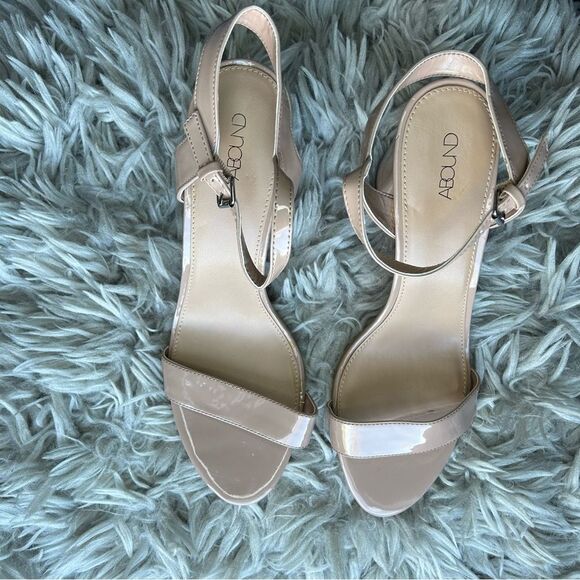 Nordstrom Abound Steph nude patent block heel sandals women’s shoe size 12 - Picture 3 of 11